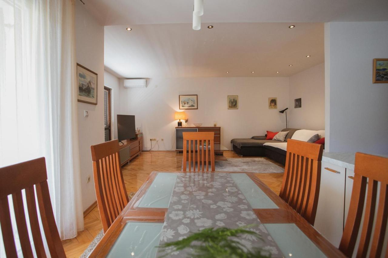 Comfort Sea View Apartment Dugi Rat Exterior photo